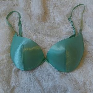 32C Fredericks bra mint green push up